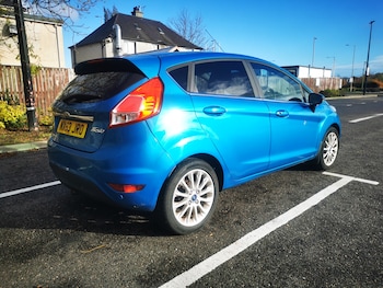 Used Ford Fiesta 2013 for sale - 76471326: Photo