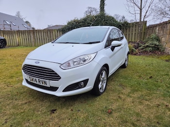 Used Ford Fiesta 2014 for sale - 77631201: Photo