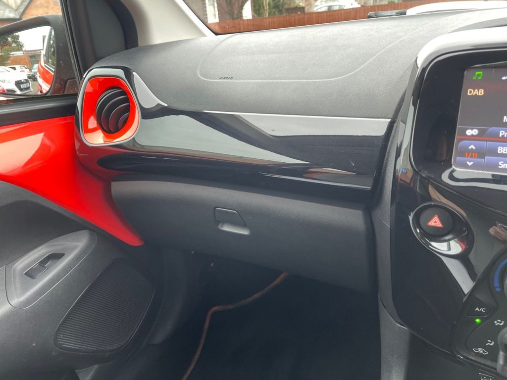 Used Toyota AYGO 2014 for sale - 77525894: Photo 13