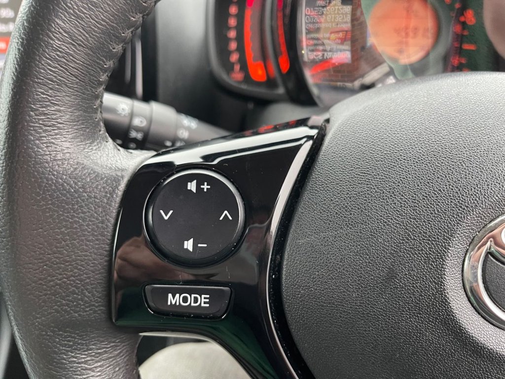 Used Toyota AYGO 2014 for sale - 77525894: Photo 18