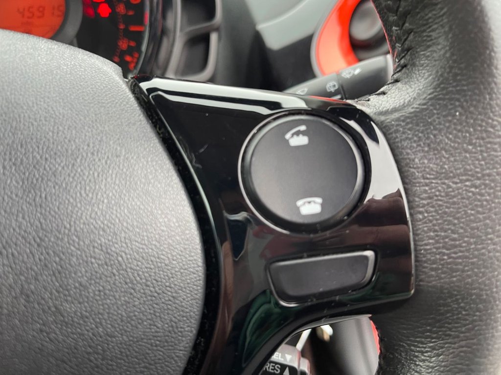 Used Toyota AYGO 2014 for sale - 77525894: Photo 19