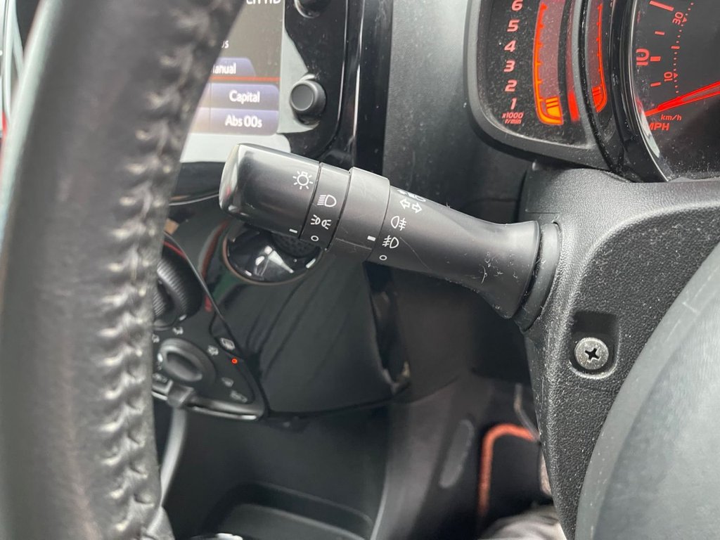 Used Toyota AYGO 2014 for sale - 77525894: Photo 21