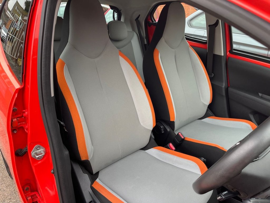 Used Toyota AYGO 2014 for sale - 77525894: Photo 24