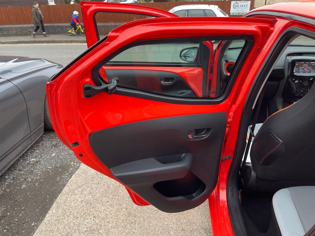 Used Toyota AYGO 2014 for sale - 77525894: Photo 36