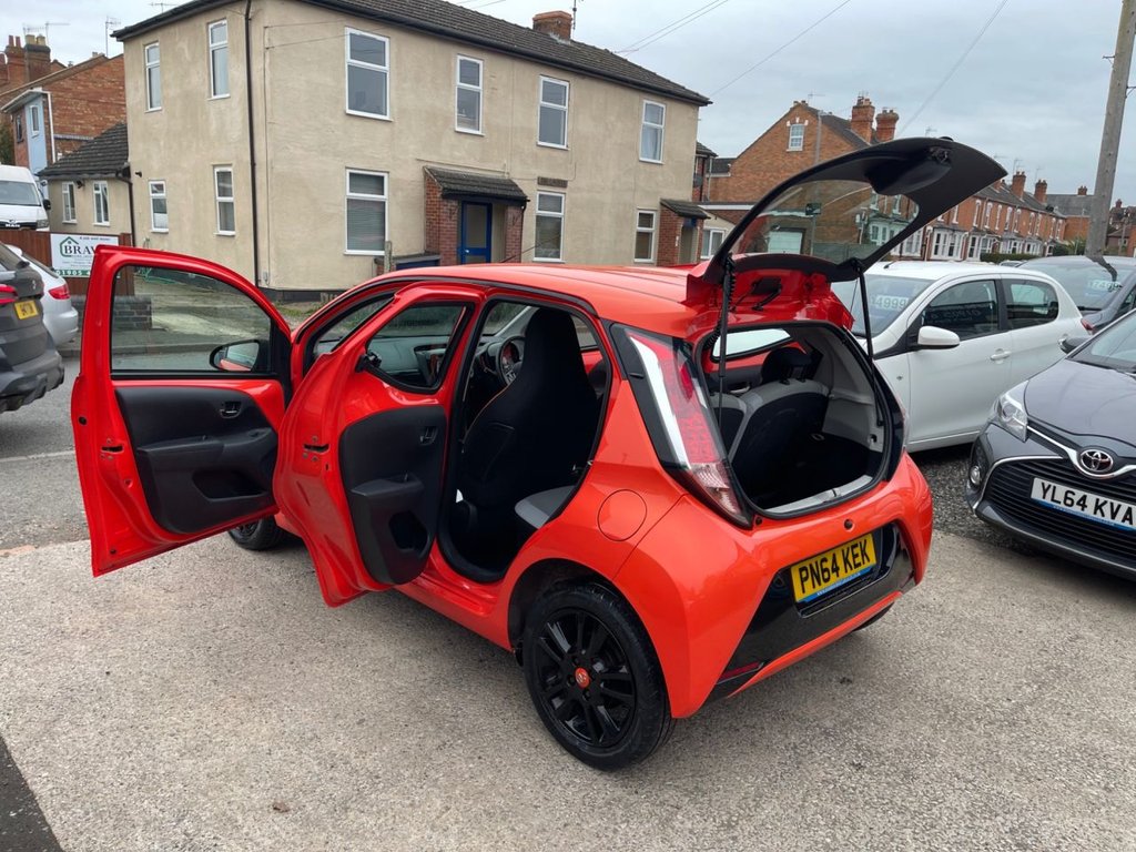 Used Toyota AYGO 2014 for sale - 77525894: Photo 42