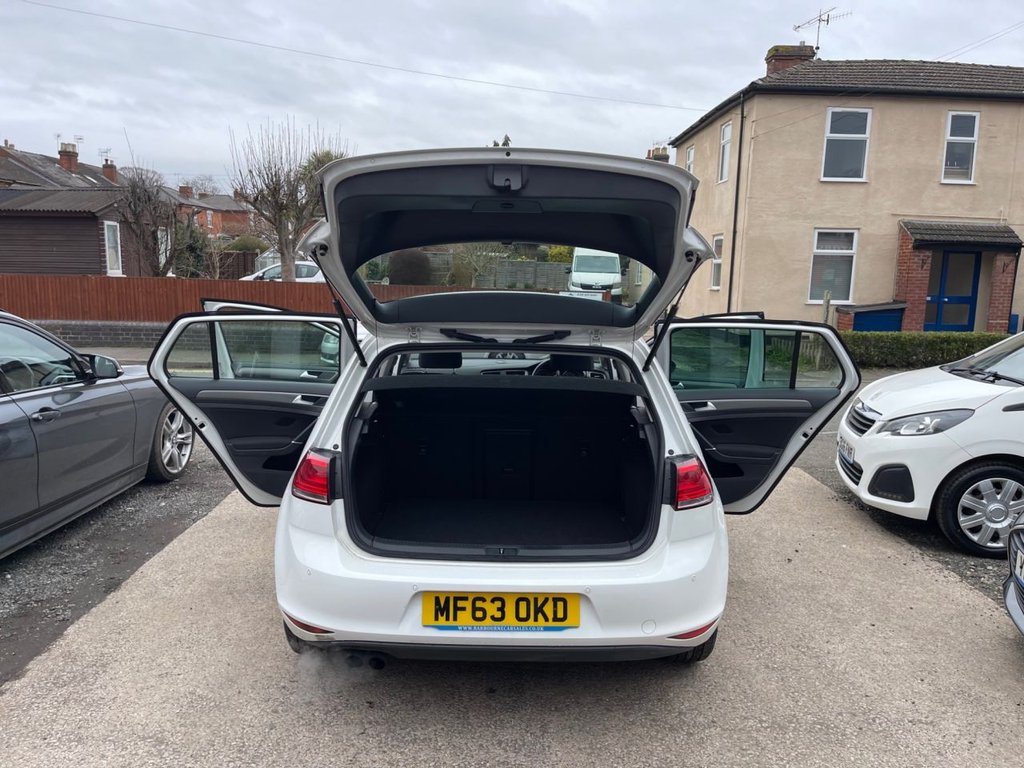 Used Volkswagen Golf 2013 for sale - 77600108: Photo 5