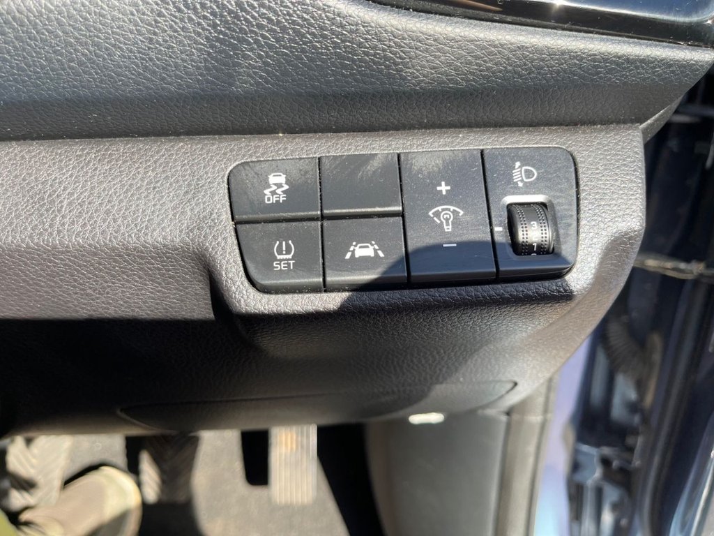 Used Kia Rio 2017 for sale - 76048463: Photo 24