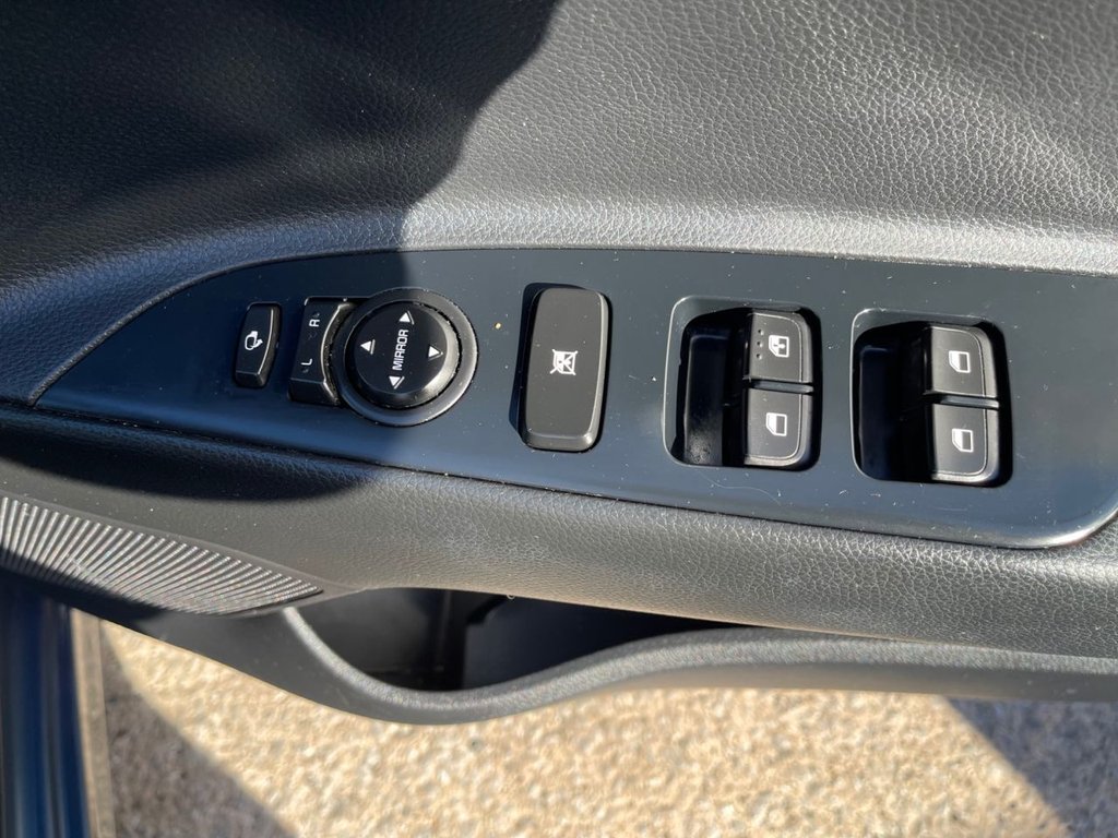 Used Kia Rio 2017 for sale - 76048463: Photo 27
