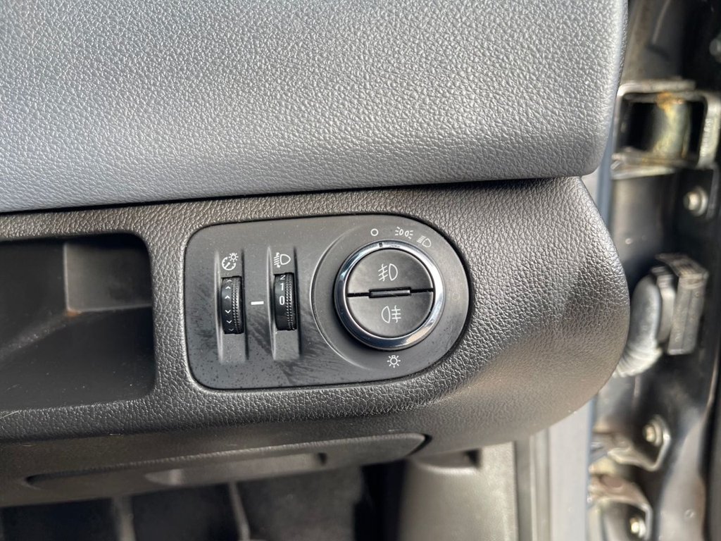 Used Vauxhall Meriva 2013 for sale - 77891139: Photo 22