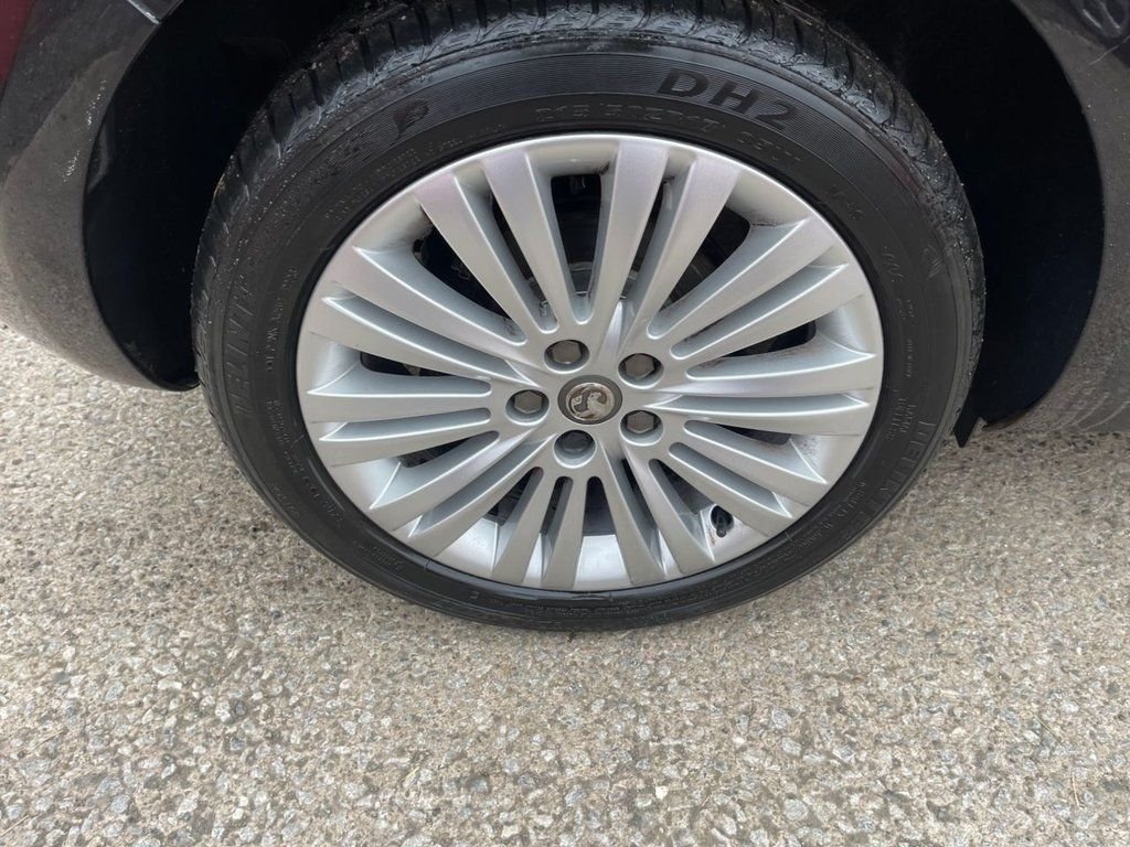 Used Vauxhall Astra 2011 for sale - 76768056: Photo 5