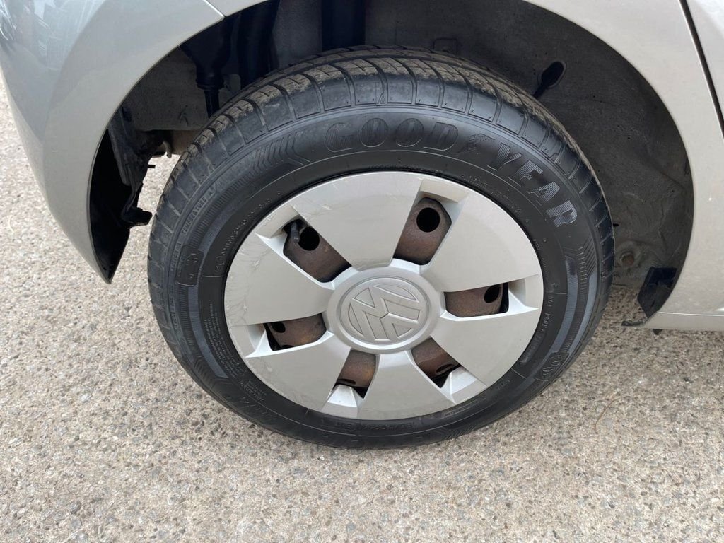 Used Volkswagen up! 2013 for sale - 76711015: Photo 31