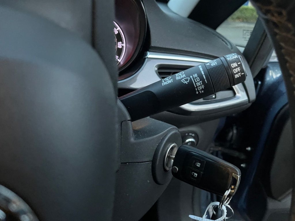 Used Vauxhall Corsa 2015 for sale - 76740381: Photo 16