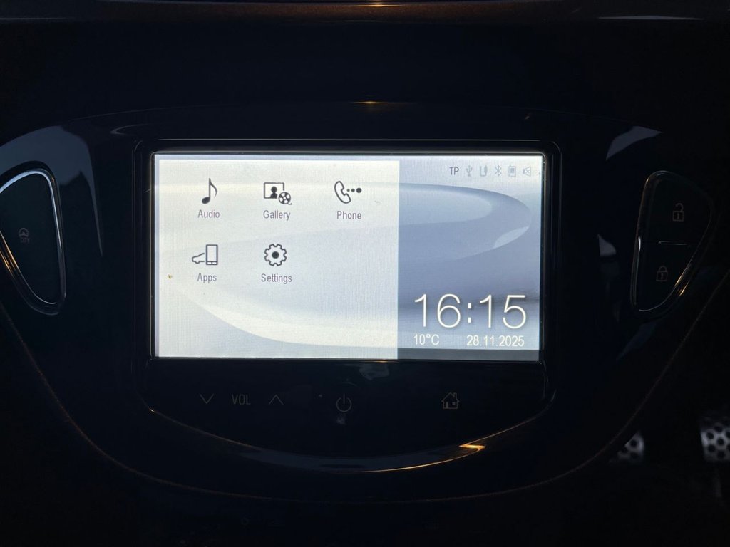 Used Vauxhall Corsa 2015 for sale - 76740381: Photo 8