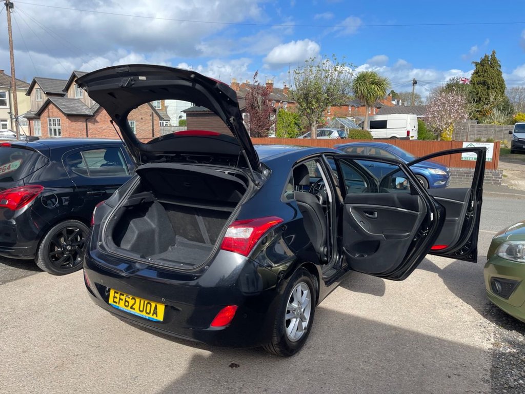 Used Hyundai i30 2013 for sale - 78056086: Photo 4