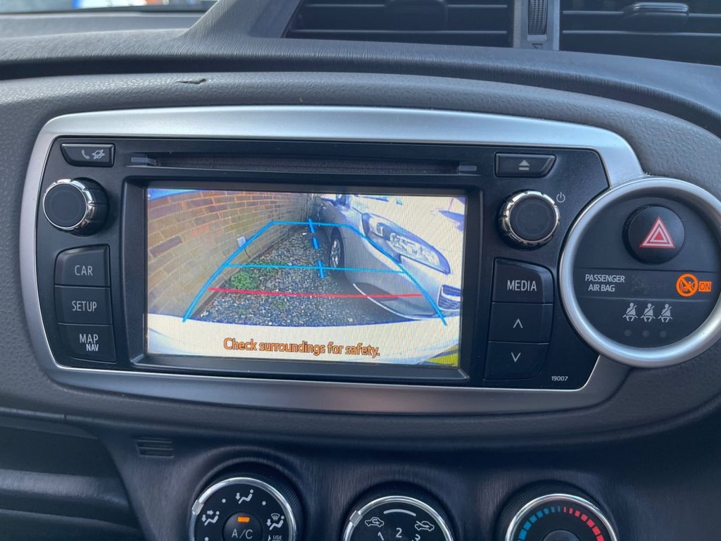 Used Toyota Yaris 2012 for sale - 77667236: Photo 10