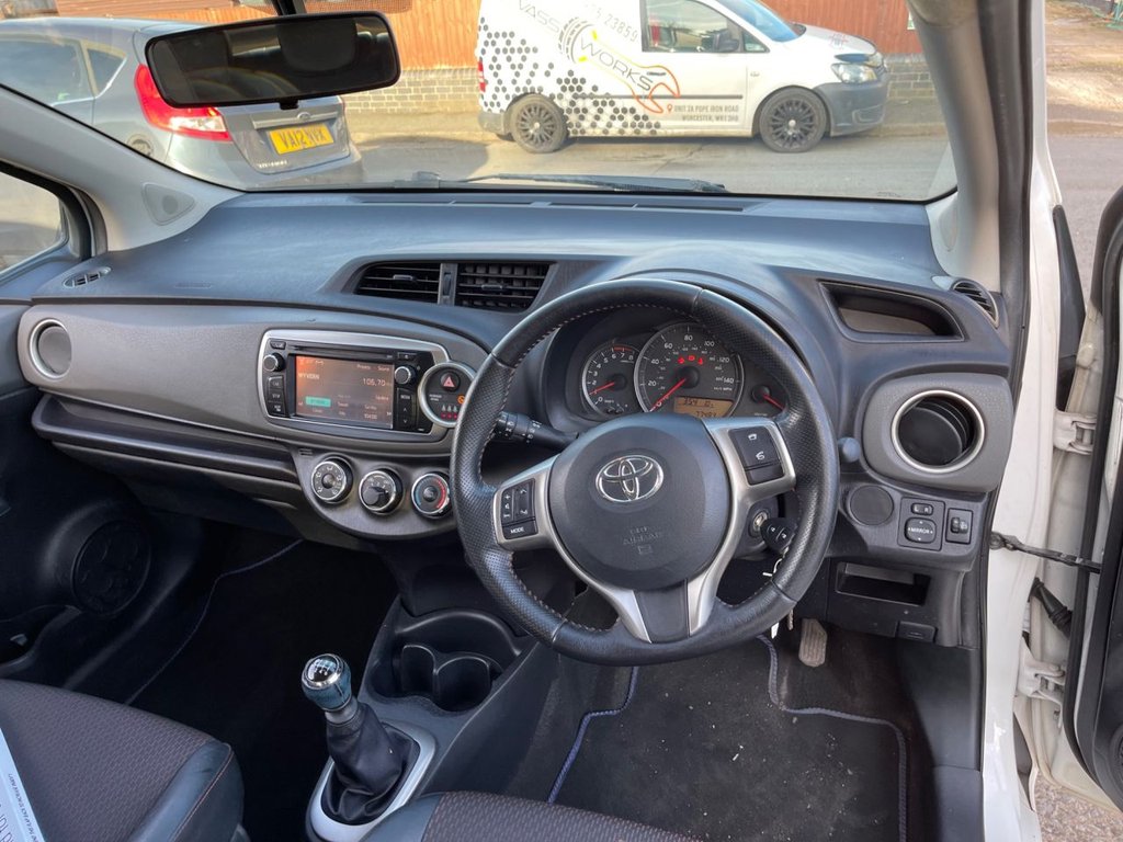 Used Toyota Yaris 2012 for sale - 77667236: Photo 21