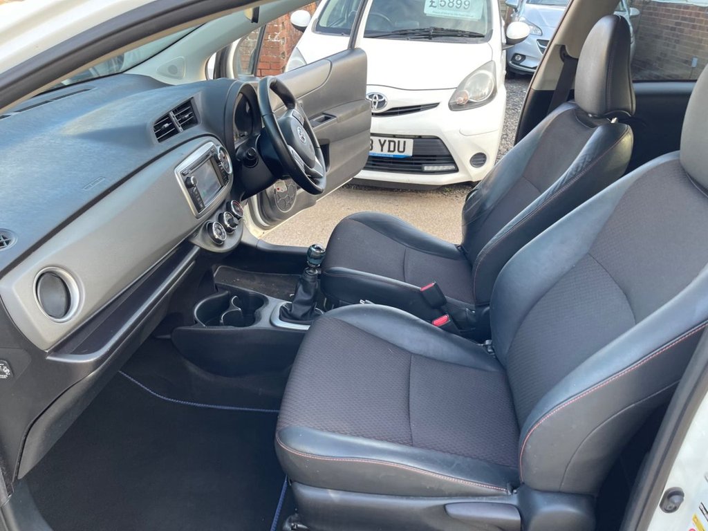 Used Toyota Yaris 2012 for sale - 77667236: Photo 25