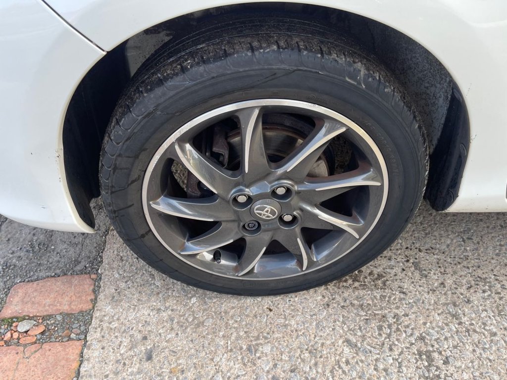 Used Toyota Yaris 2012 for sale - 77667236: Photo 31