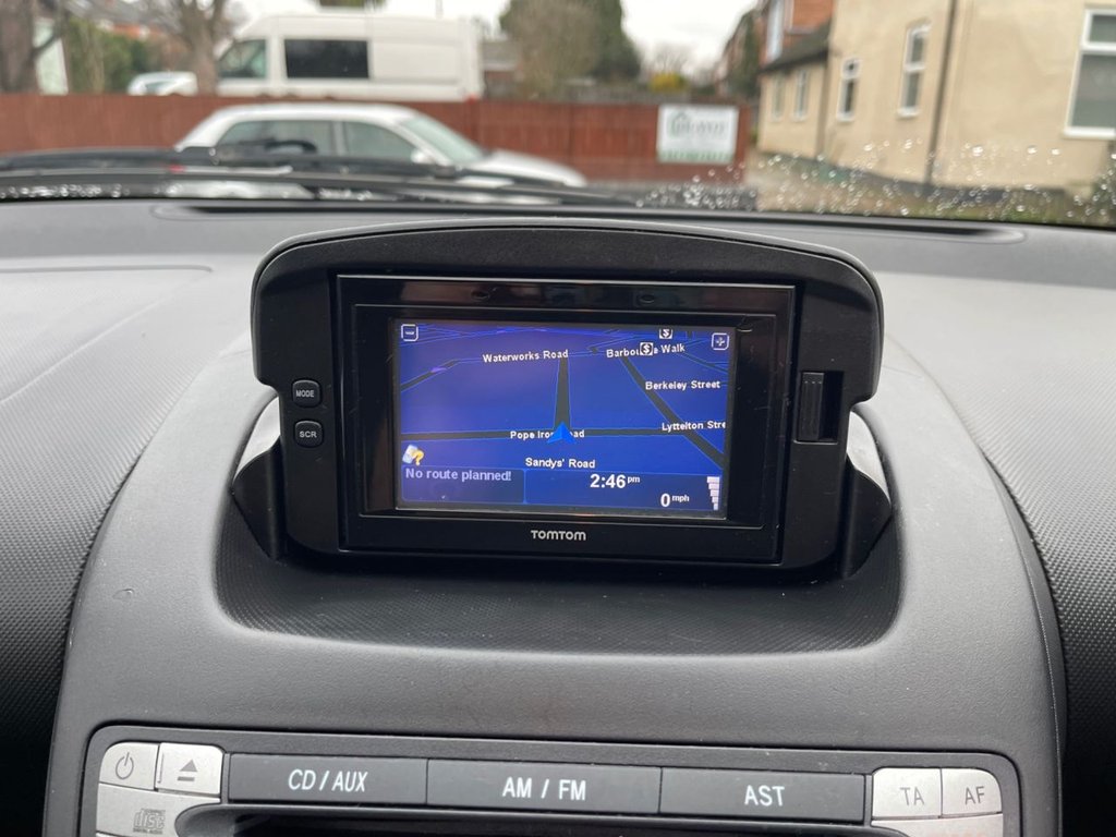 Used Toyota AYGO 2013 for sale - 77565390: Photo 15