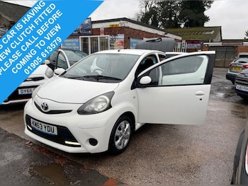 Used Toyota AYGO 2013 for sale - 77565390: Photo