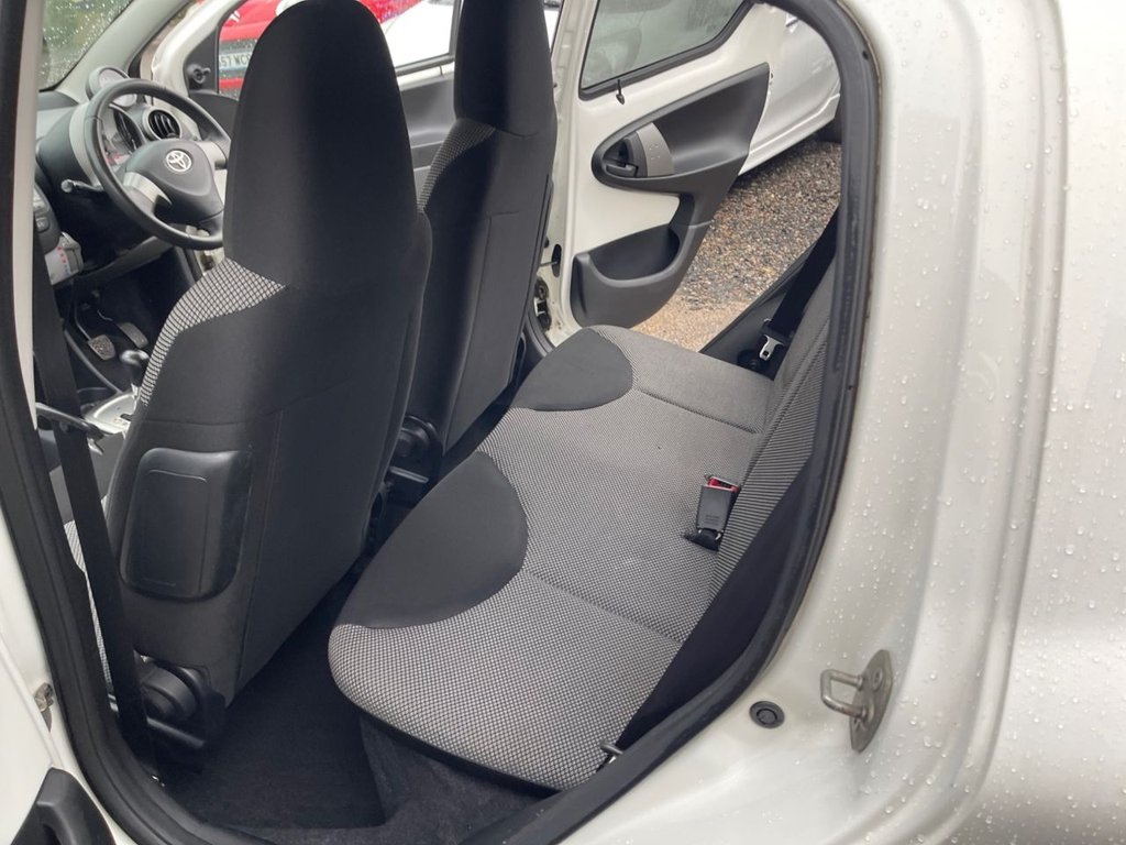 Used Toyota AYGO 2013 for sale - 77565390: Photo 28