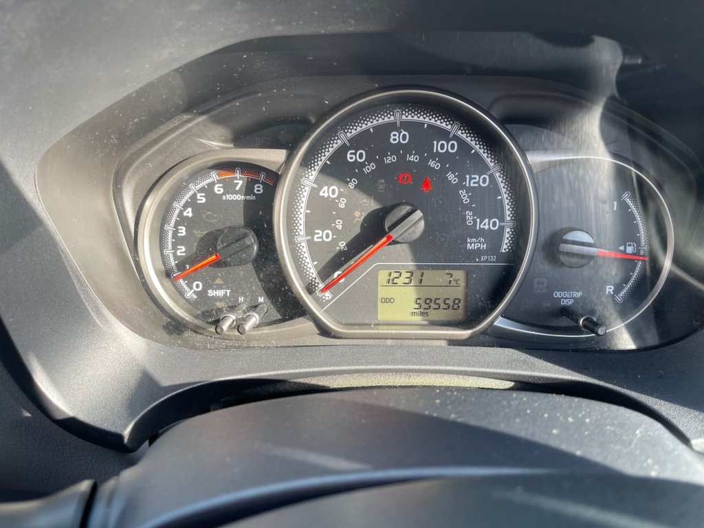 Used Toyota Yaris 2015 for sale - 77558071: Photo 15