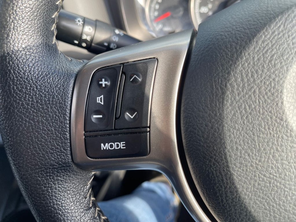 Used Toyota Yaris 2015 for sale - 77558071: Photo 17