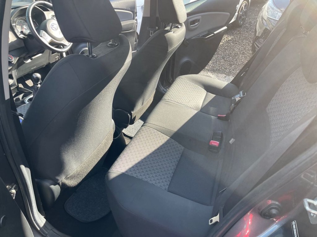 Used Toyota Yaris 2015 for sale - 77558071: Photo 31