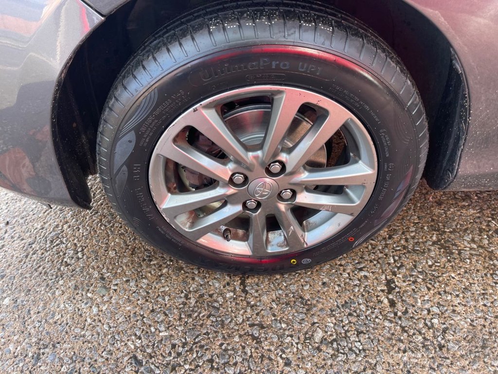 Used Toyota Yaris 2015 for sale - 77558071: Photo 36