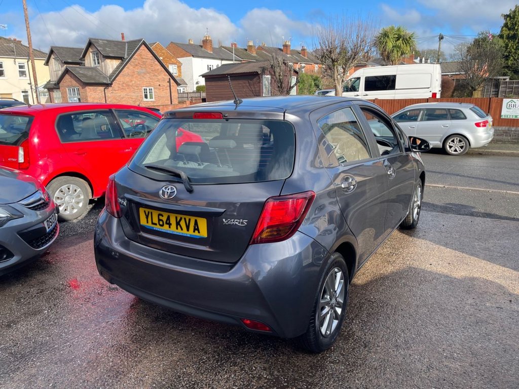 Used Toyota Yaris 2015 for sale - 77558071: Photo 40