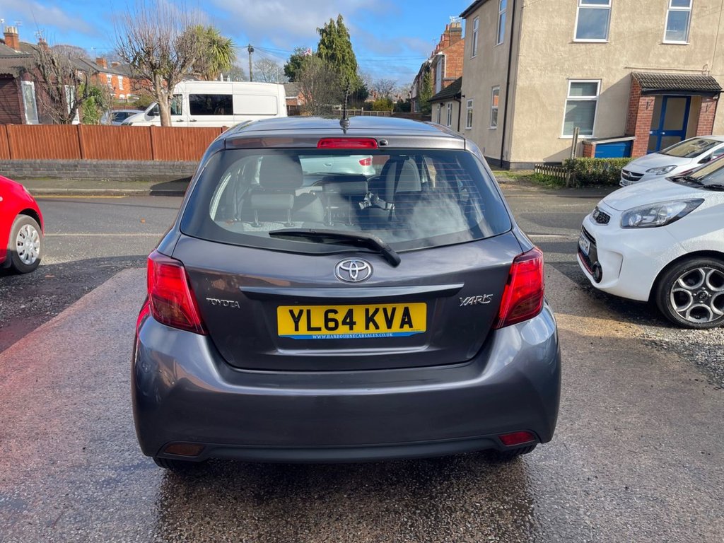 Used Toyota Yaris 2015 for sale - 77558071: Photo 41