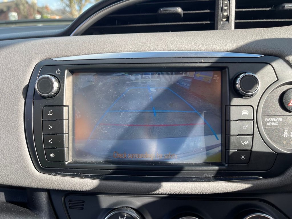 Used Toyota Yaris 2015 for sale - 77558071: Photo 8