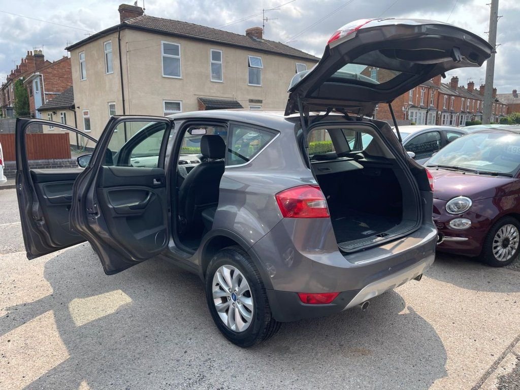 Used Ford Kuga 2012 for sale - 76900795: Photo 2