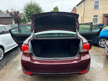 Used Toyota Avensis 2014 for sale - 79675444: Photo