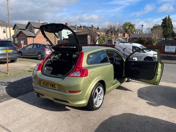 Used Volvo C30 2010 for sale - 77667219: Photo