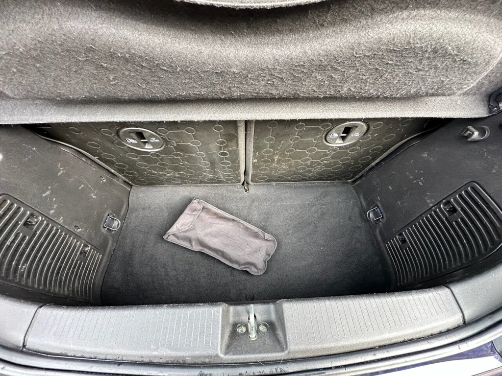 Used Vauxhall ADAM 2014 for sale - 76190787: Photo 10