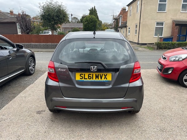 Used Honda Jazz 2011 for sale - 76286083: Photo 41