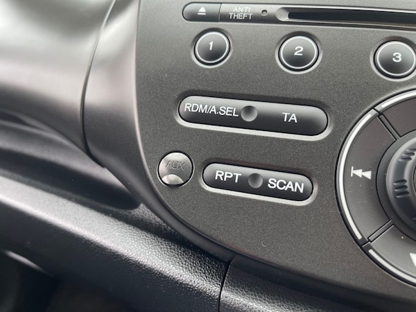 Used Honda Jazz 2011 for sale - 76286083: Photo 9