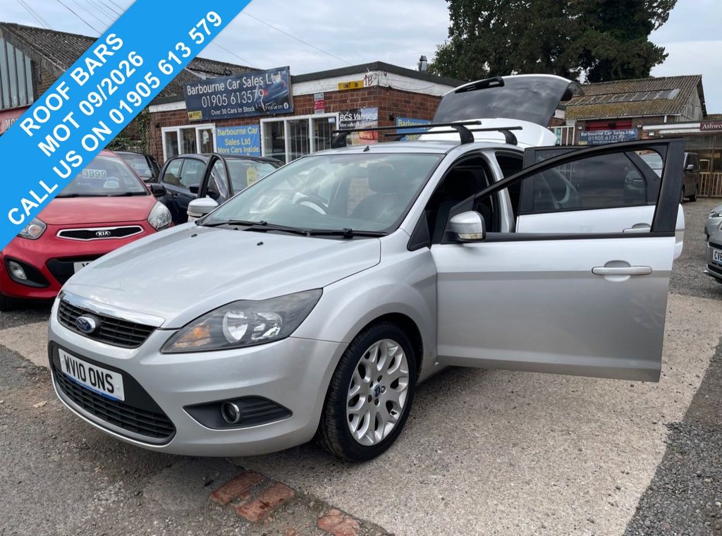 Used Ford Focus 2010 for sale - 76092814: Photo 1