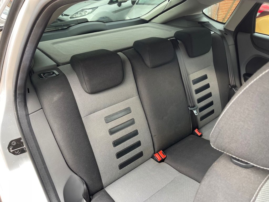 Used Ford Focus 2010 for sale - 76092814: Photo 19