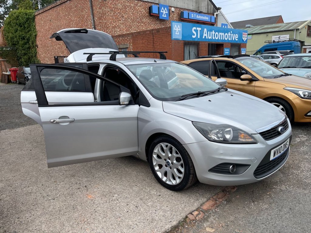 Used Ford Focus 2010 for sale - 76092814: Photo 5