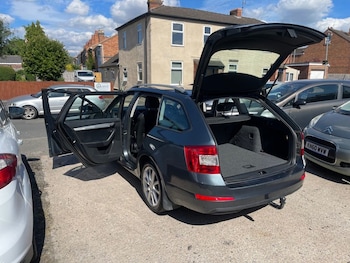 Used Skoda Octavia 2015 for sale - 79072051: Photo