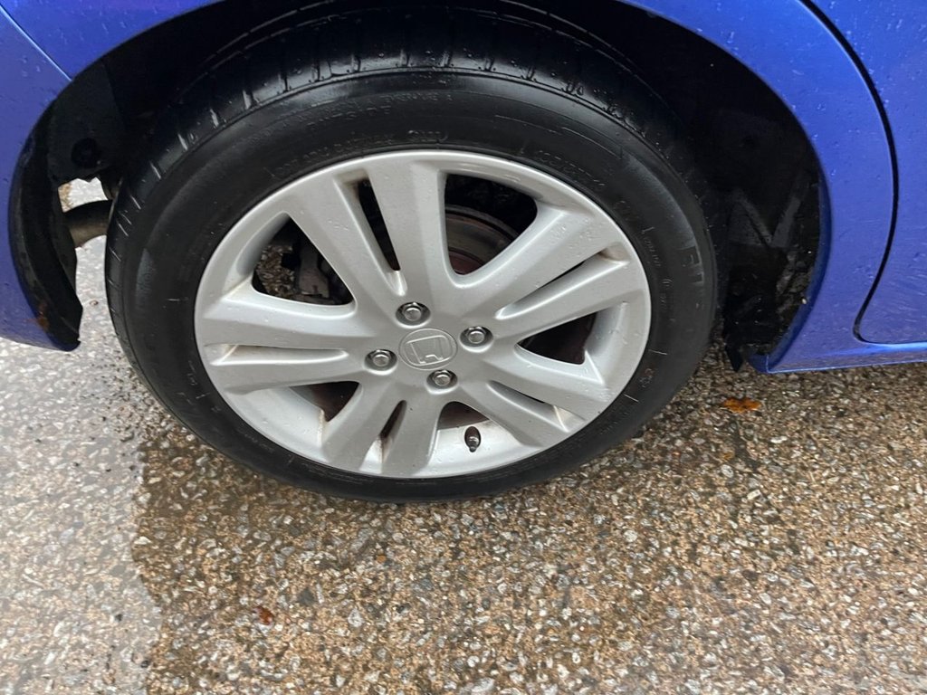 Used Honda Jazz 2015 for sale - 76582537: Photo 33