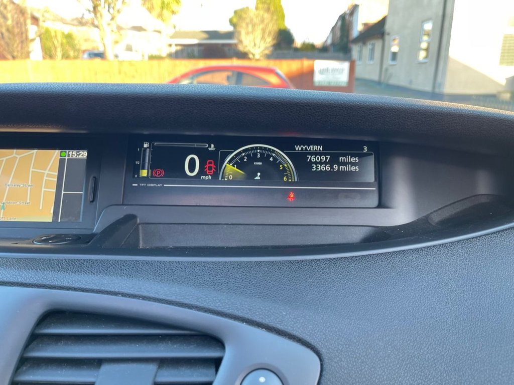 Used Renault Scenic 2015 for sale - 77199767: Photo 14