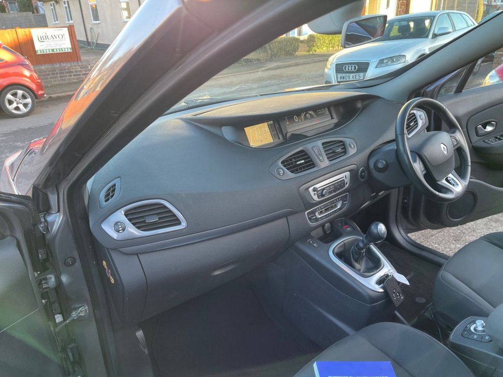 Used Renault Scenic 2015 for sale - 77199767: Photo 26