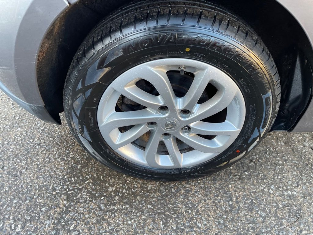 Used Renault Scenic 2015 for sale - 77199767: Photo 33