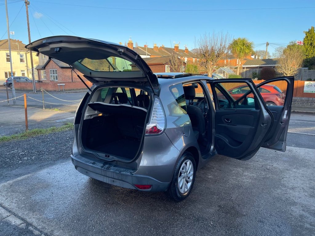 Used Renault Scenic 2015 for sale - 77199767: Photo 4