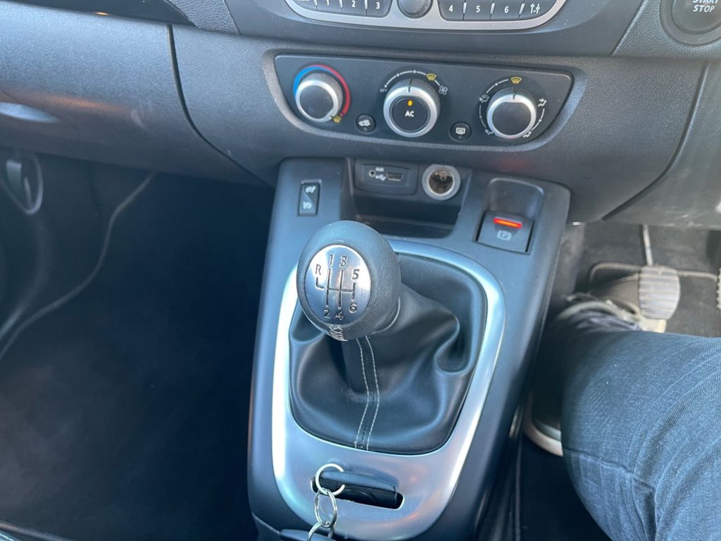 Used Renault Grand Scenic 2011 for sale - 76509832: Photo 21