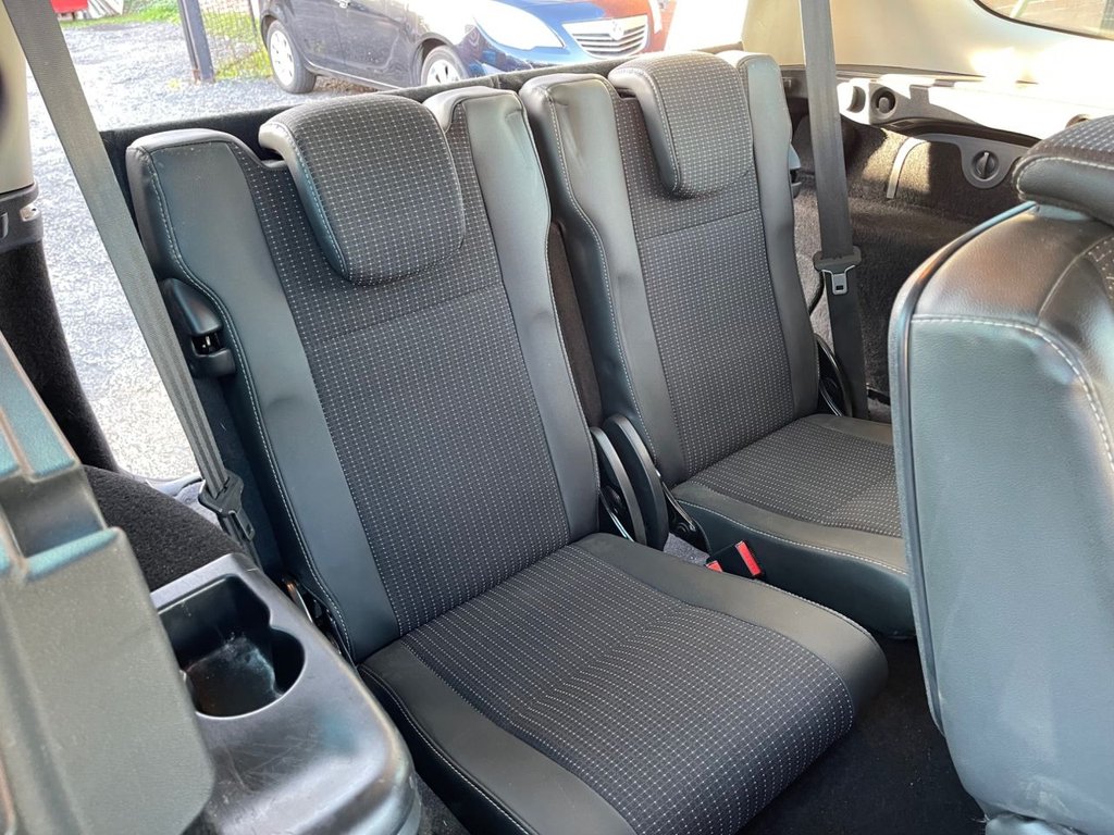 Used Renault Grand Scenic 2011 for sale - 76509832: Photo 39