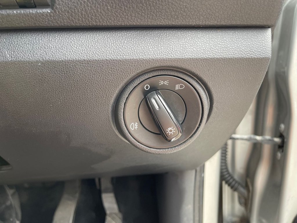 Used Volkswagen up! 2013 for sale - 76003394: Photo 11